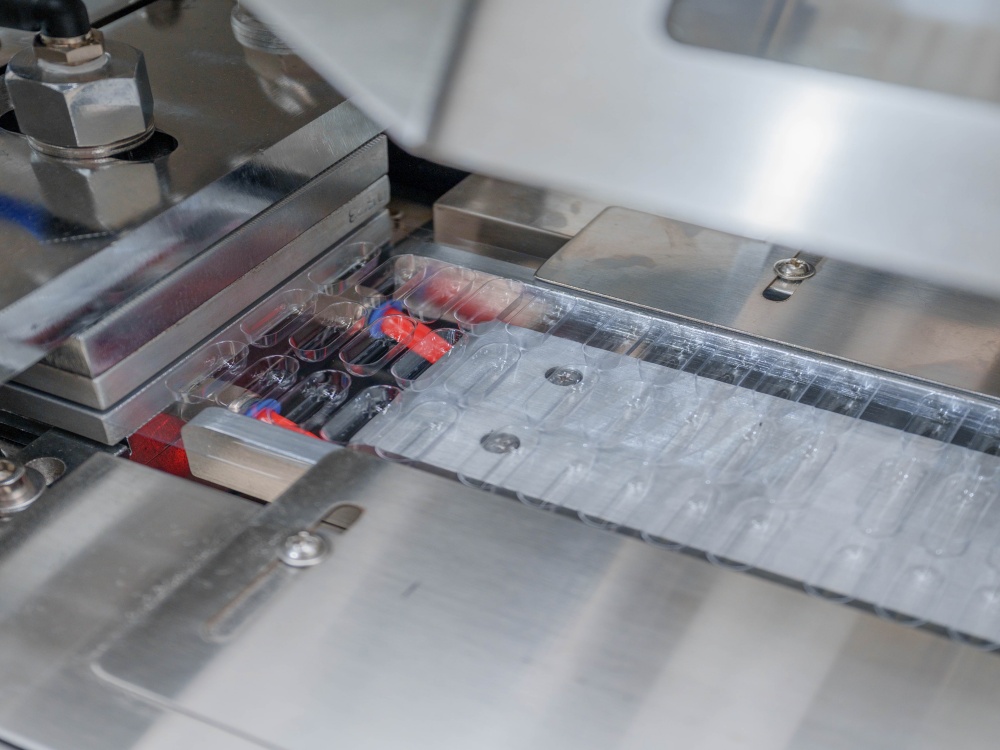 DPP 180 Blister Pack packaging Machine Forming station