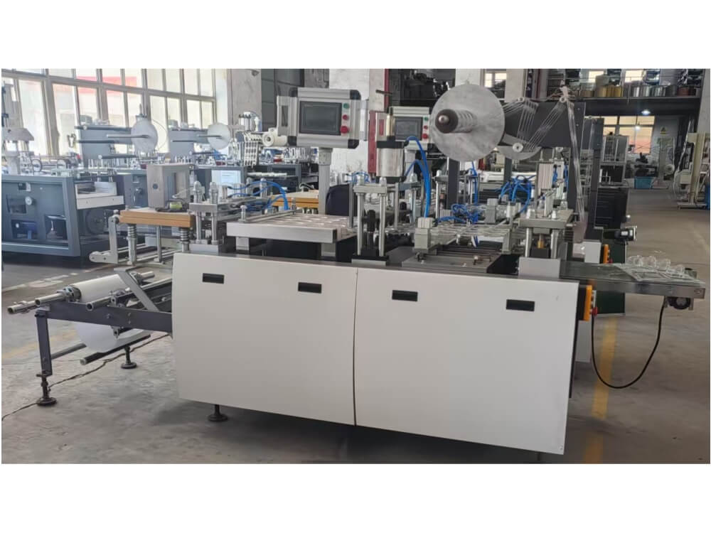 plastic thermoforming machine