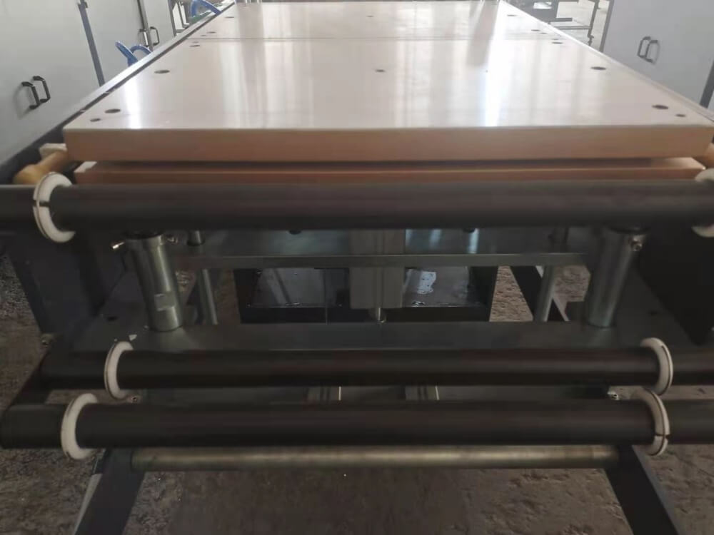 thermoforming machine heating