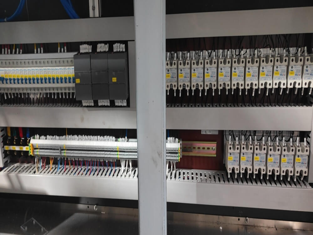 Electrical & Pneumatic Components Equipped on Blister Card Packaging Machine